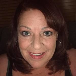 Meet your Posher, Cynthia